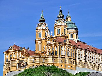 Tagesausflug Wachau erleben: Stift Melk und der Duft von Safran
