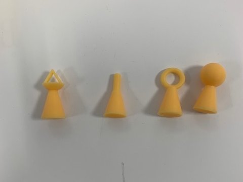 Tactile board game figures. Photocredit: Berufsförderungswerk Düren gGmbH