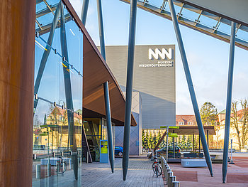 Museum Niederösterreich – Führungen für blinde und sehbehinderte Menschen