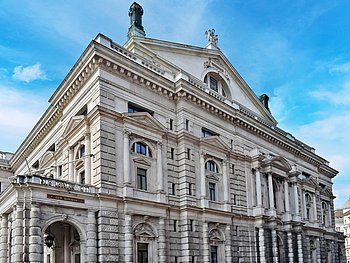 Theater4all: "Nora oder Wie man das Herrenhaus kompostiert"