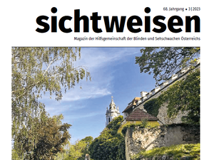 Cover des Magazins sichtweisen in weiß mit schwarzer Überschrift: Sichtweisen. Coverbild ist eine Promenade neben einem Fluss, rechts davon Burgmauern und ein Turm in der Ferne